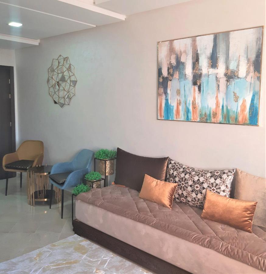 Appartement Pour Familles En Residence Avec Piscine Et Wifi Marrakesch Exterior foto