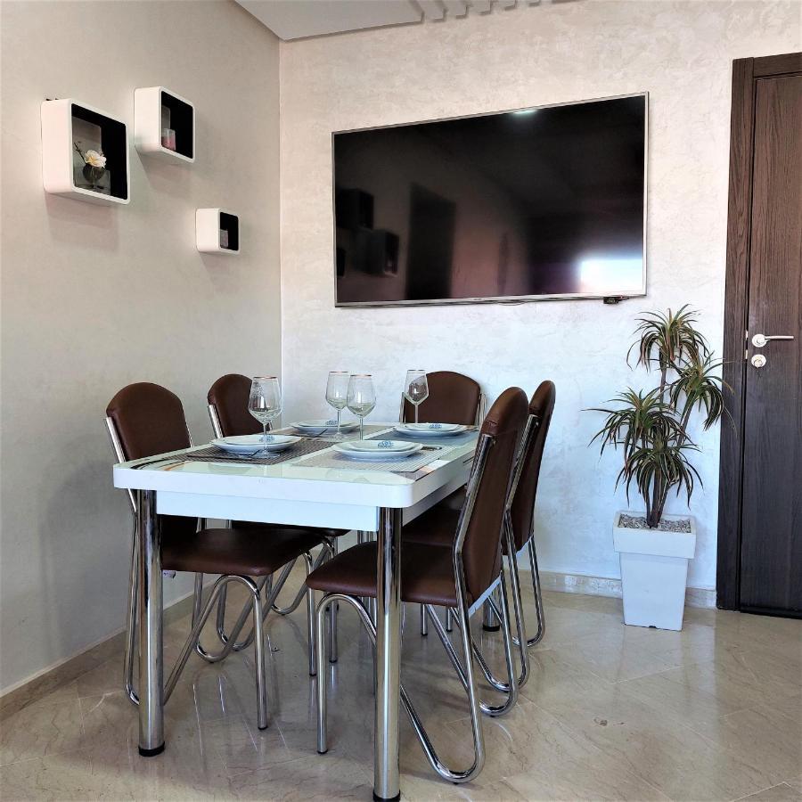 Appartement Pour Familles En Residence Avec Piscine Et Wifi Marrakesch Exterior foto